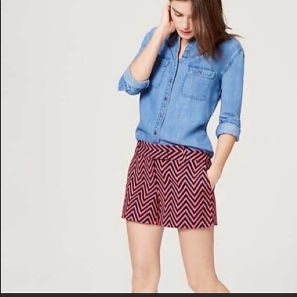 LOFT Pants - Ann Taylor Loft Riviera Short size 4 EUC